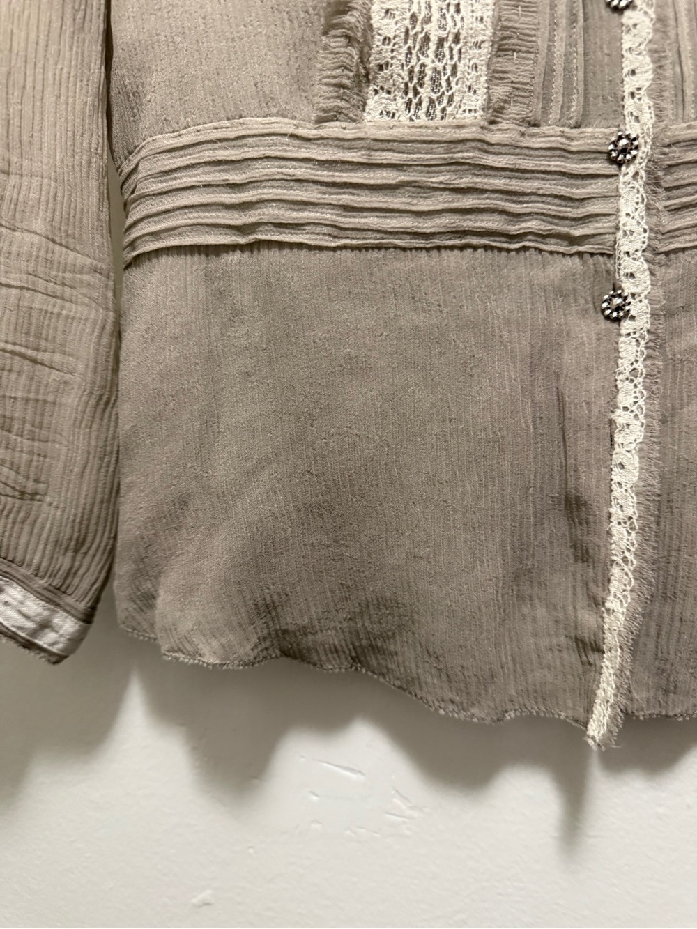Elie Tahari 100% Silk Lace Trim Blouse | Size Small - Picture 10 of 11